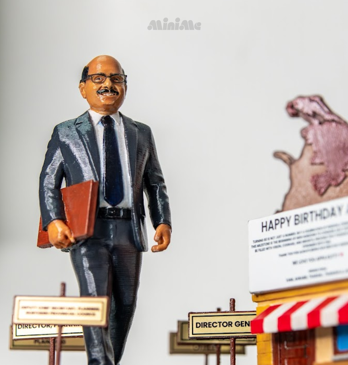 Custom Diorama with Miniature